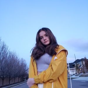 Meet your Posher, Brooke